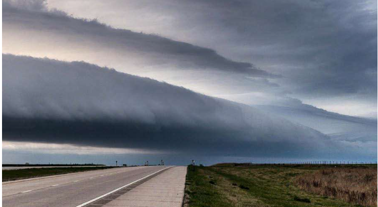 À quelle vitesse se déplacent les nuages ?